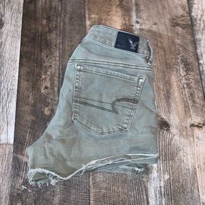 American eagle green shorts